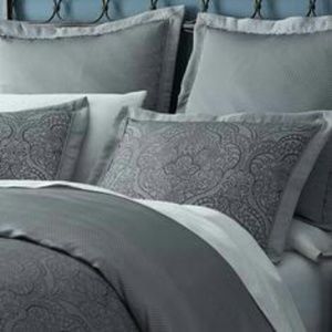 Pier 1 bedding set
